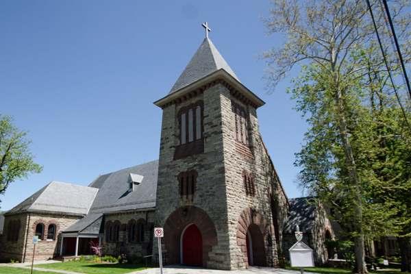 Outside of a Church- Sound Systems, Video Conferencing and Projector Rentals for Virginia Residents