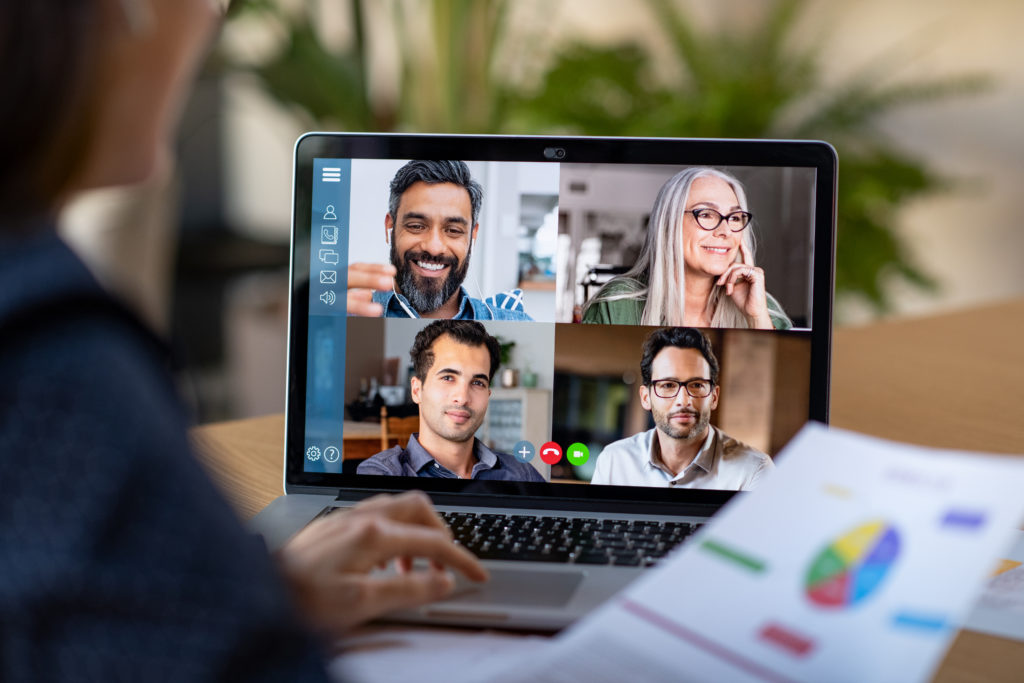 Live Stream vs. Virtual Meetings - What's the difference?